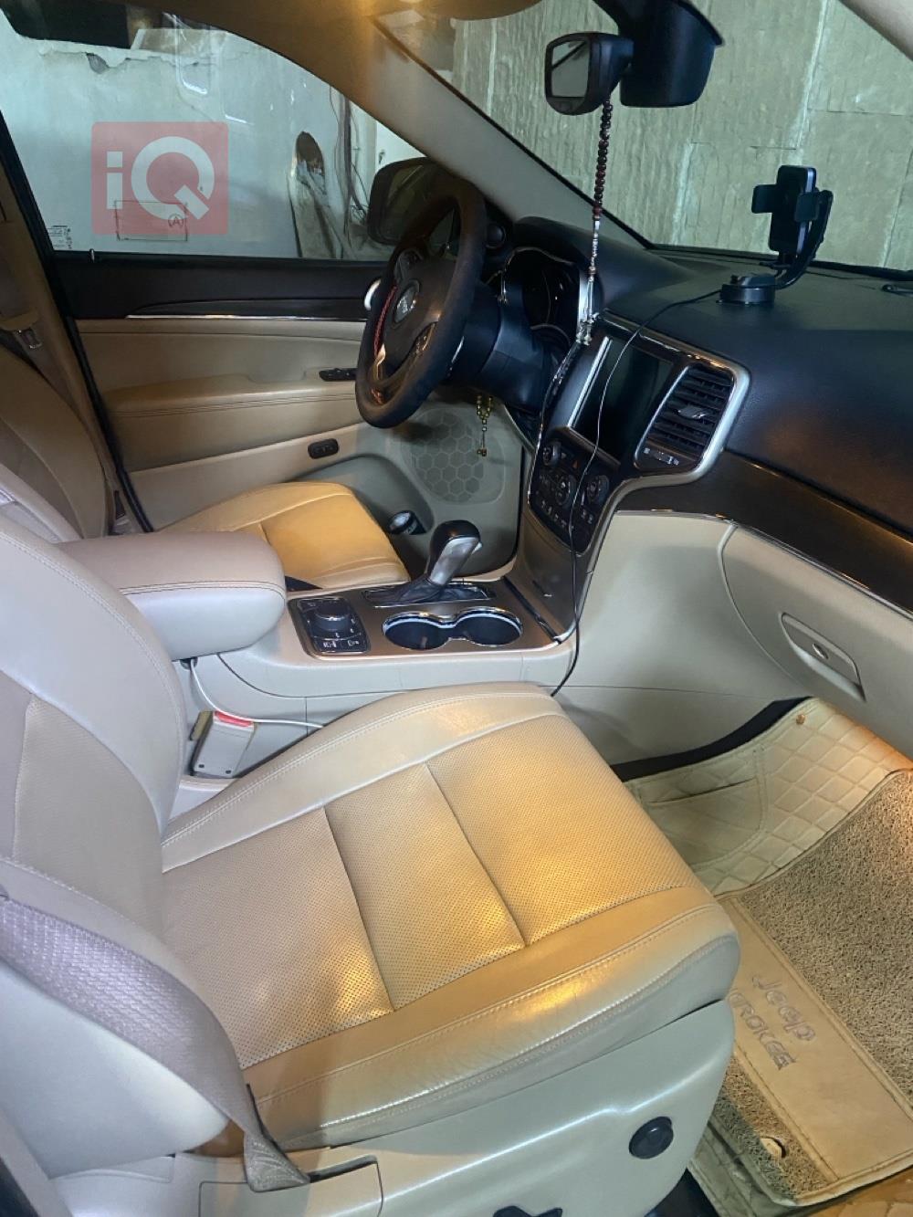 جيب جراند شيروكي